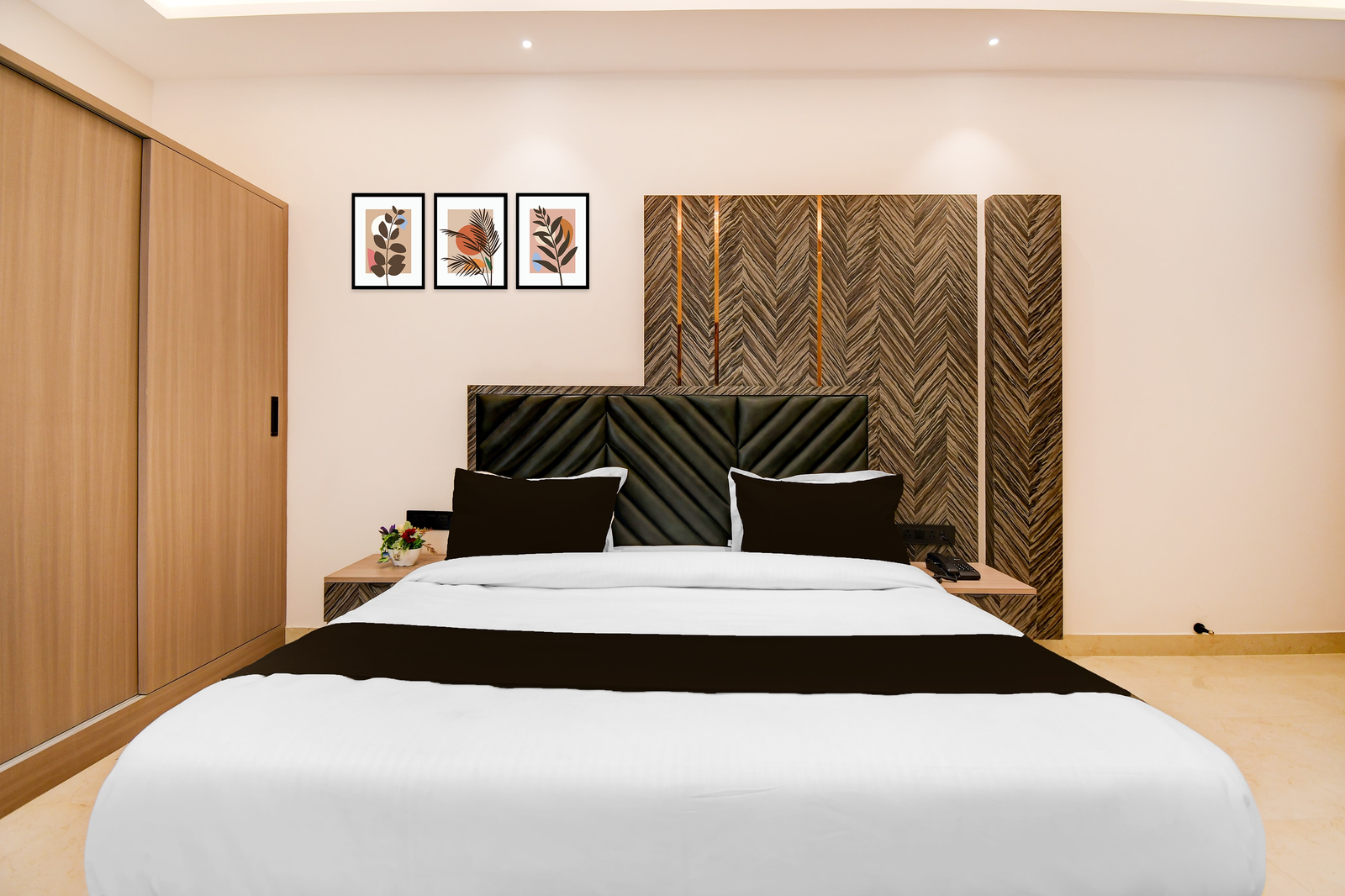 super townhouse oak ratanpur panki