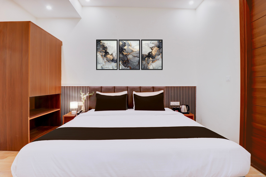 super townhouse oak fri dehradun formerly hotel el portrait