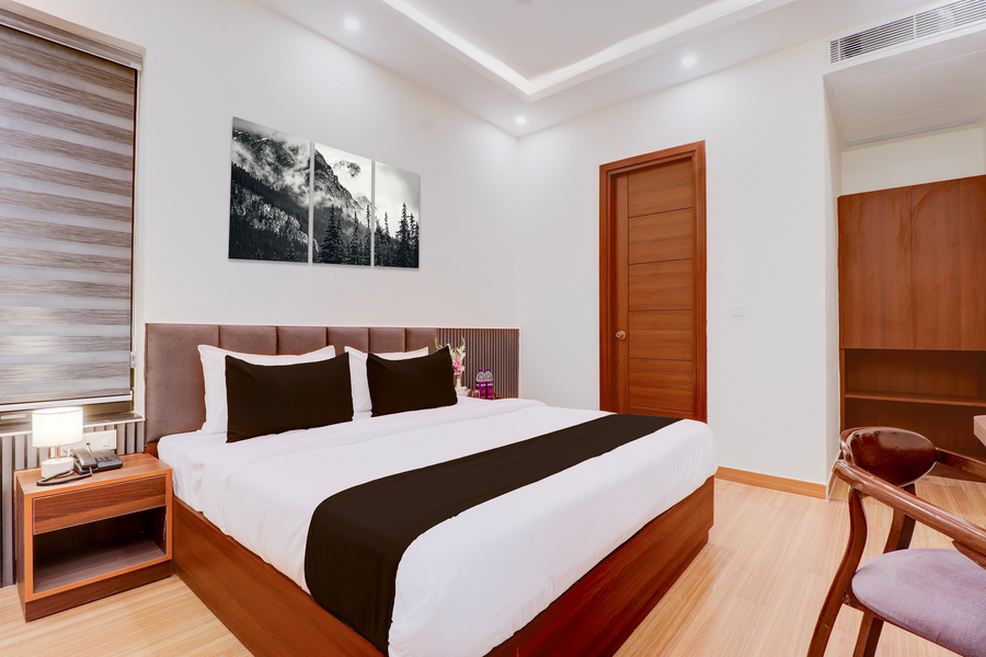 super townhouse oak fri dehradun formerly hotel el portrait