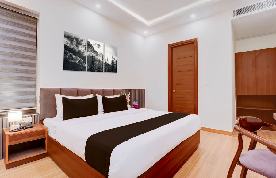 super townhouse oak fri dehradun formerly hotel el portrait
