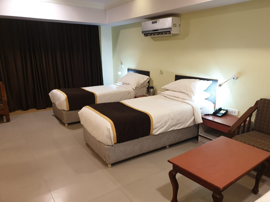 hotel rajputana palace