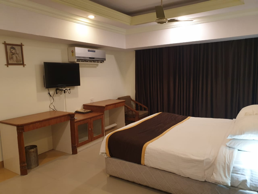 hotel rajputana palace