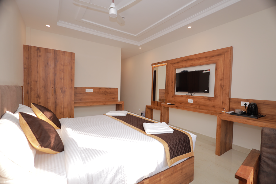 hotel sahaya arasi
