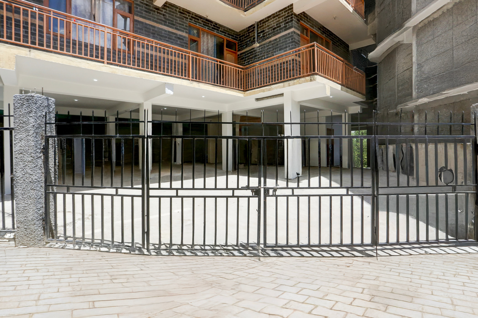 Hotel O Model Town Road,,3 star