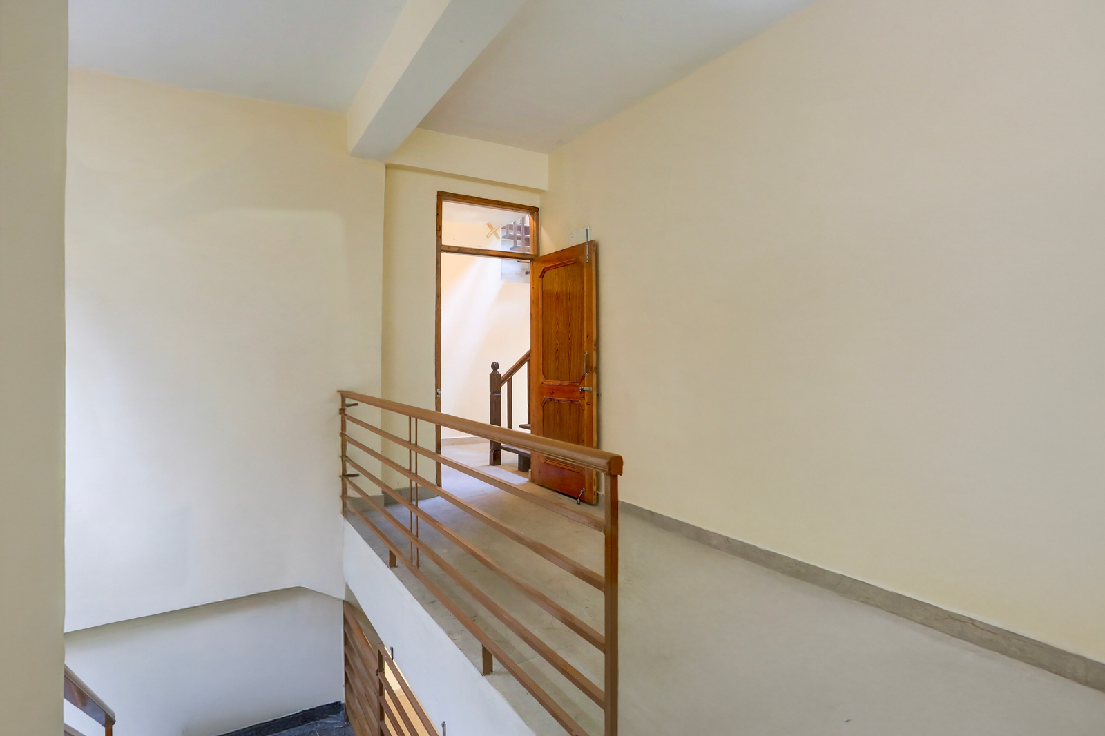 hotel o model town road