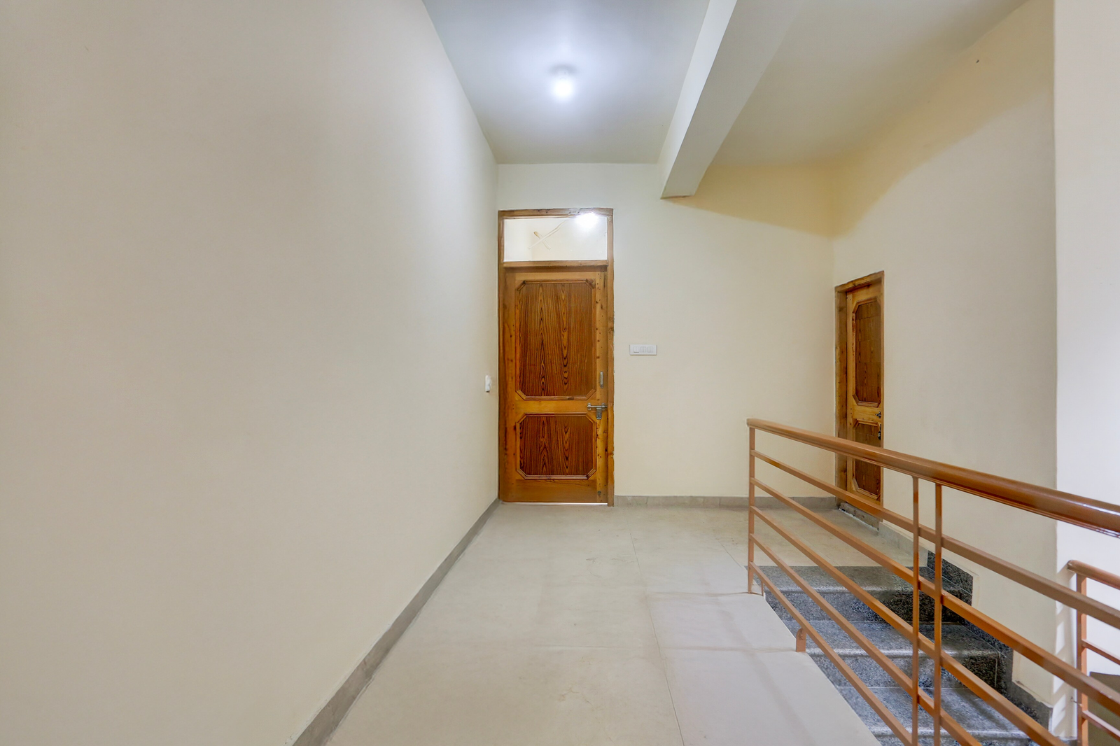 hotel o model town road