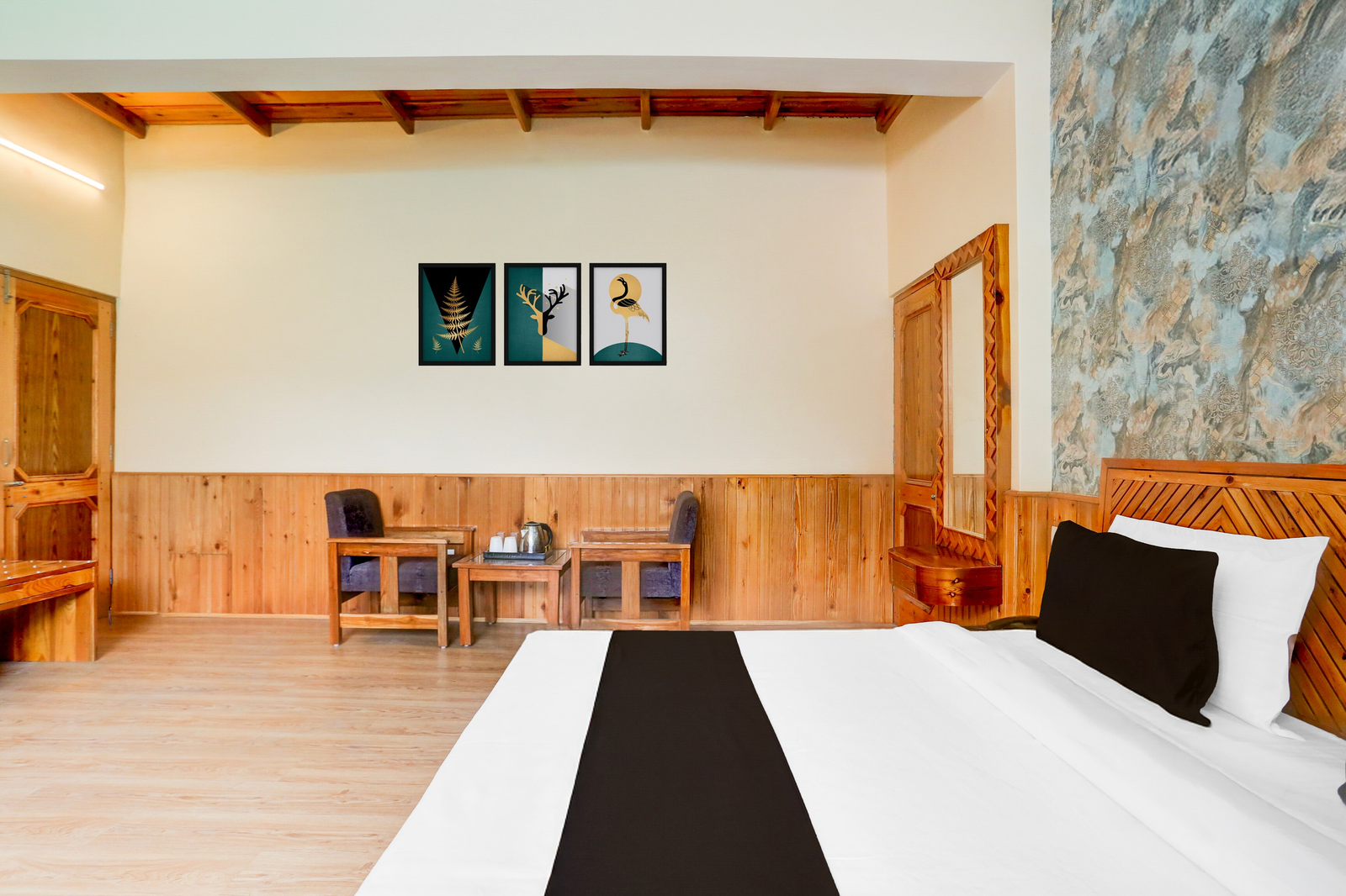 hotel o model town road