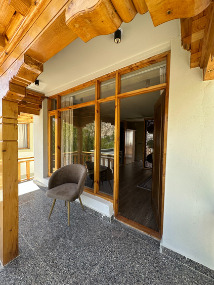 the vintage villas resort ladakh