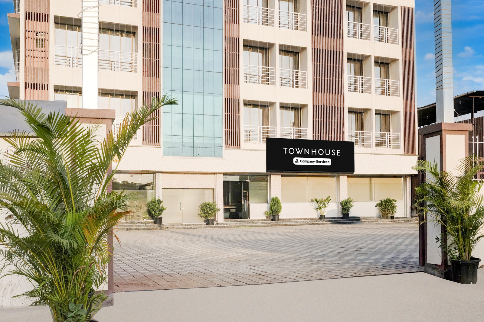 Super Townhouse Vasai Express Highway Formerly Majestic Inn,,3 star