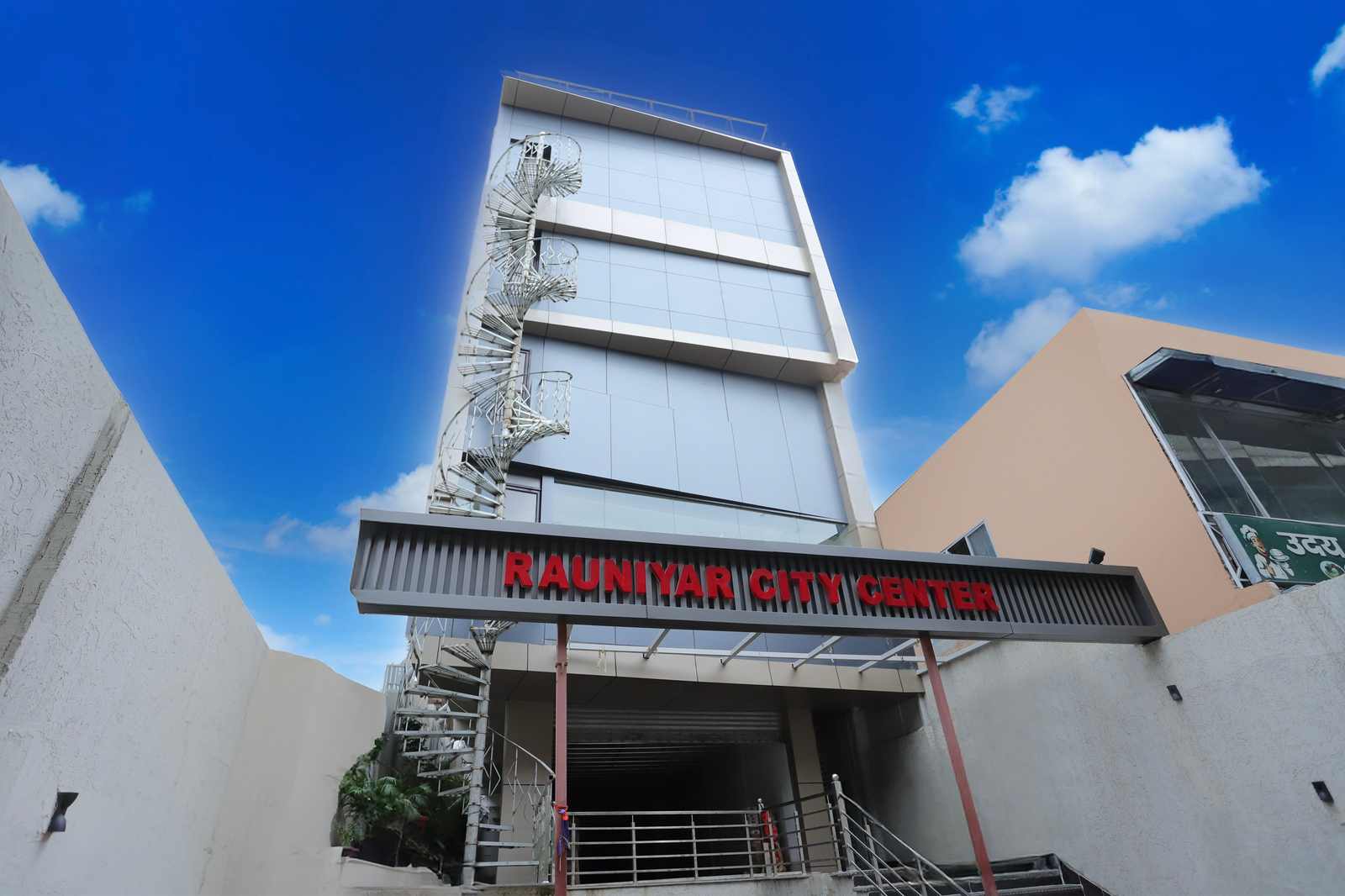 Super Townhouse Rauniyar City Centre Ratu Road,,3 star