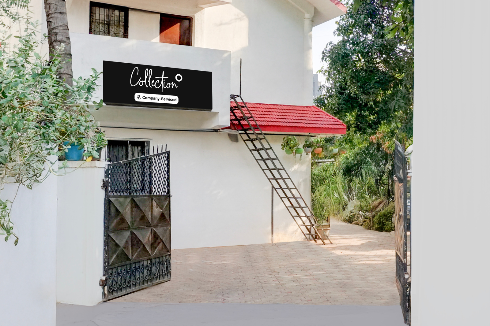 Super Collection O Baner Near Mumbai Pune Highway,,3 star