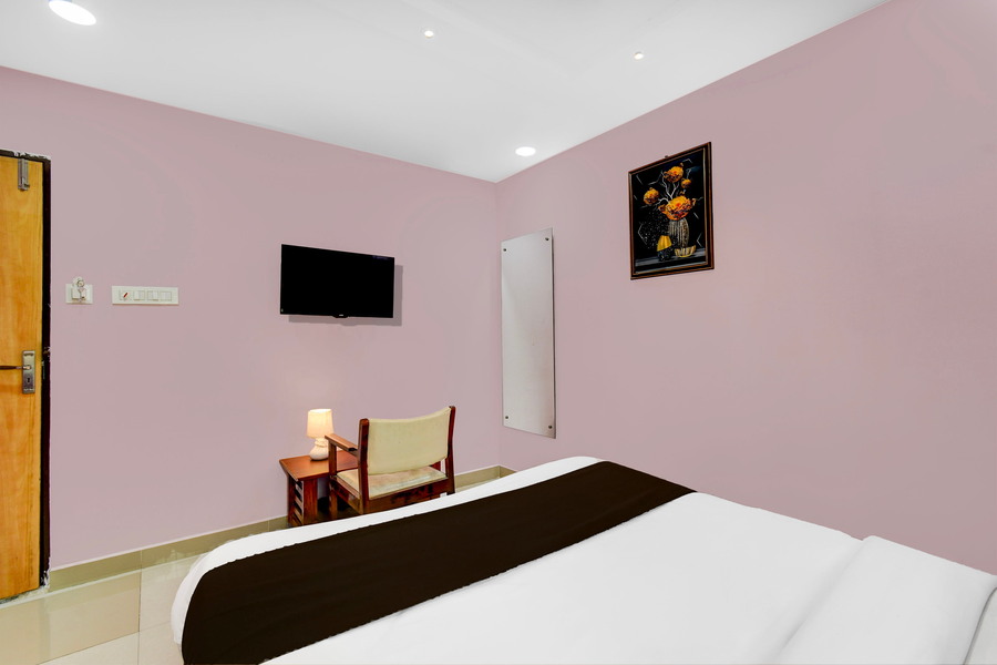 super hotel o lakdikapul near birla mandir