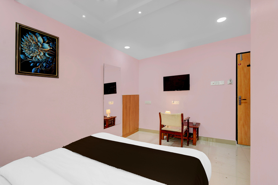 super hotel o lakdikapul near birla mandir