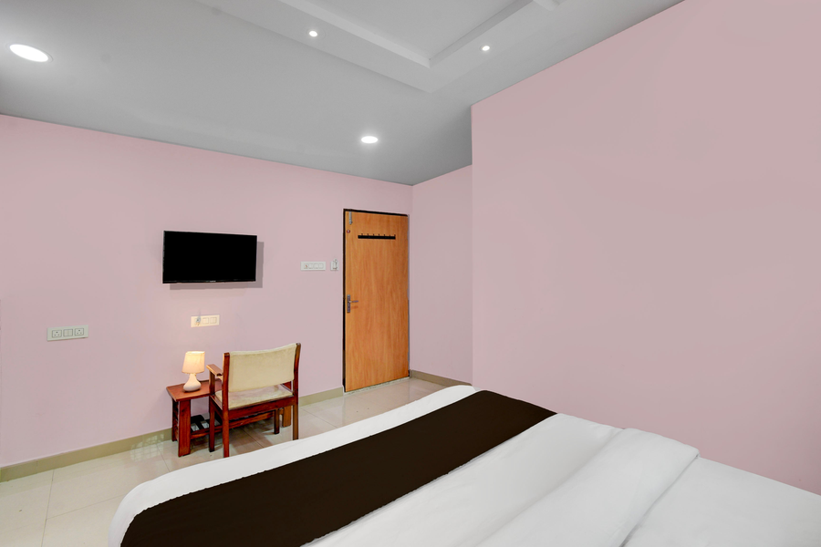 super hotel o lakdikapul near birla mandir