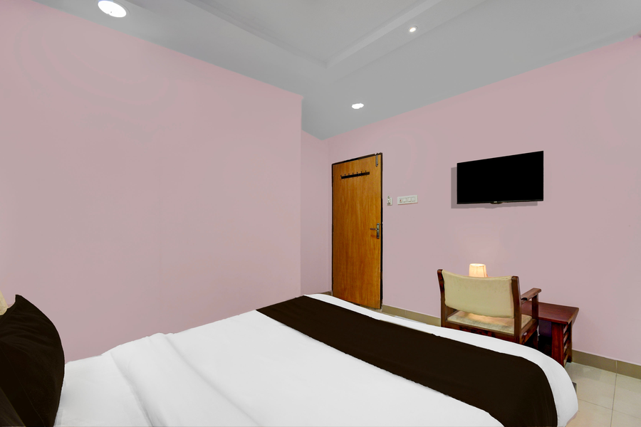 super hotel o lakdikapul near birla mandir