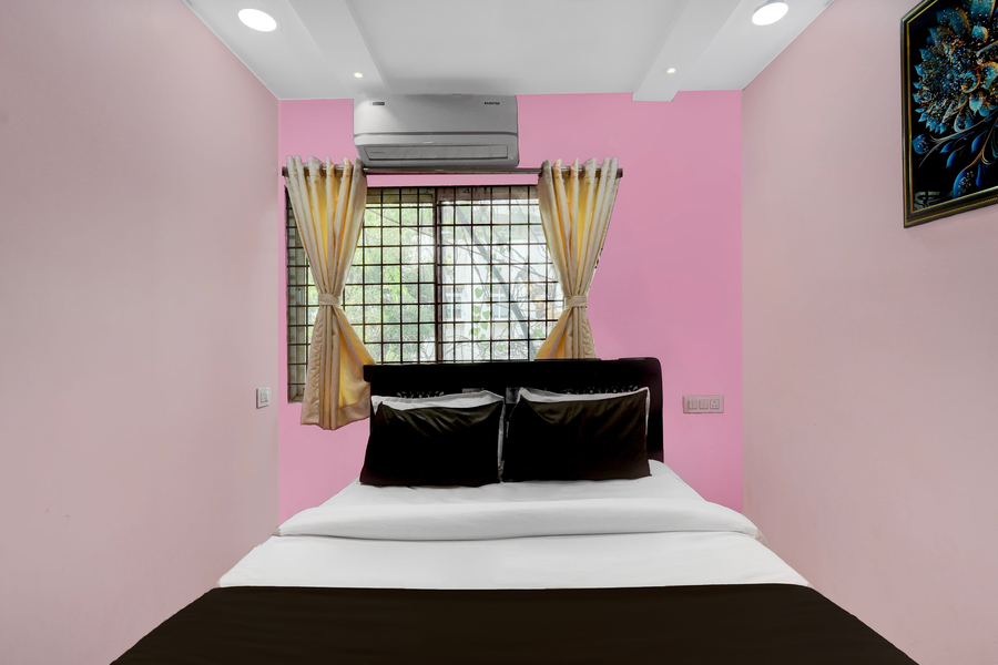 super hotel o lakdikapul near birla mandir