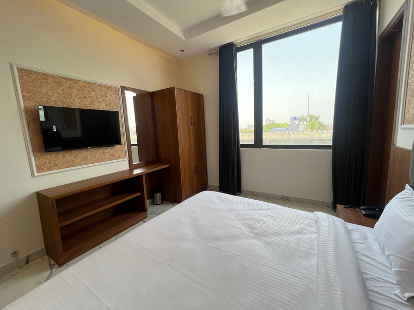 hotel royal vista by divud ecom