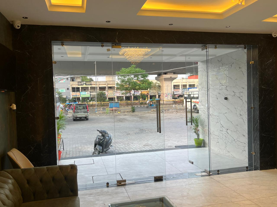 hotel royal vista by divud ecom