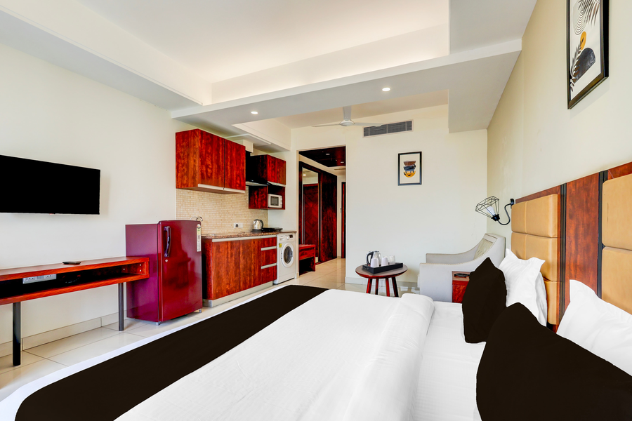 super townhouse oak sector 39 medanta
