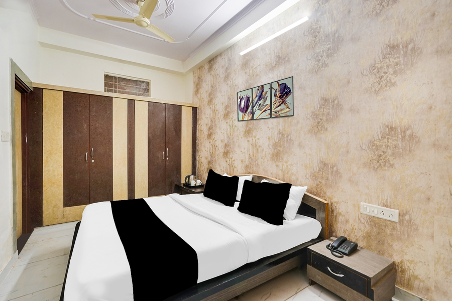 hotel o radhaswami nagar formerly chinnar