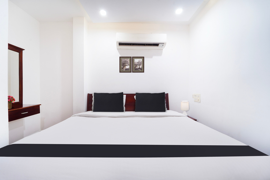 super townhouse city center ernakulam