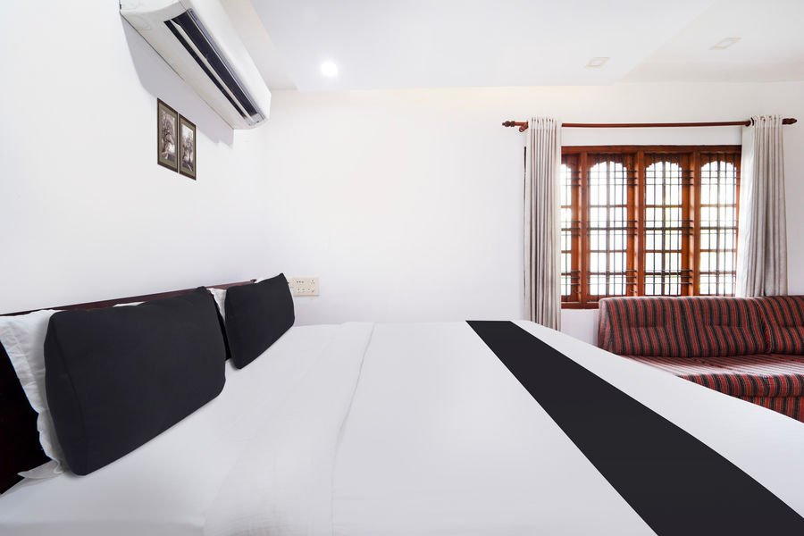 super townhouse city center ernakulam