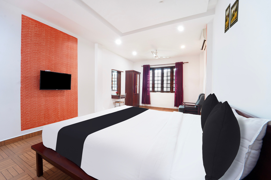 super townhouse city center ernakulam