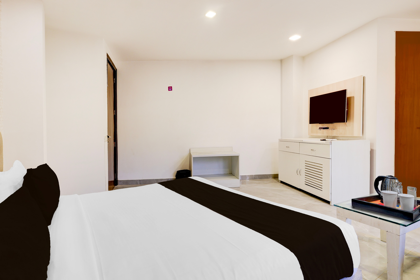 super townhouse t block sector 24