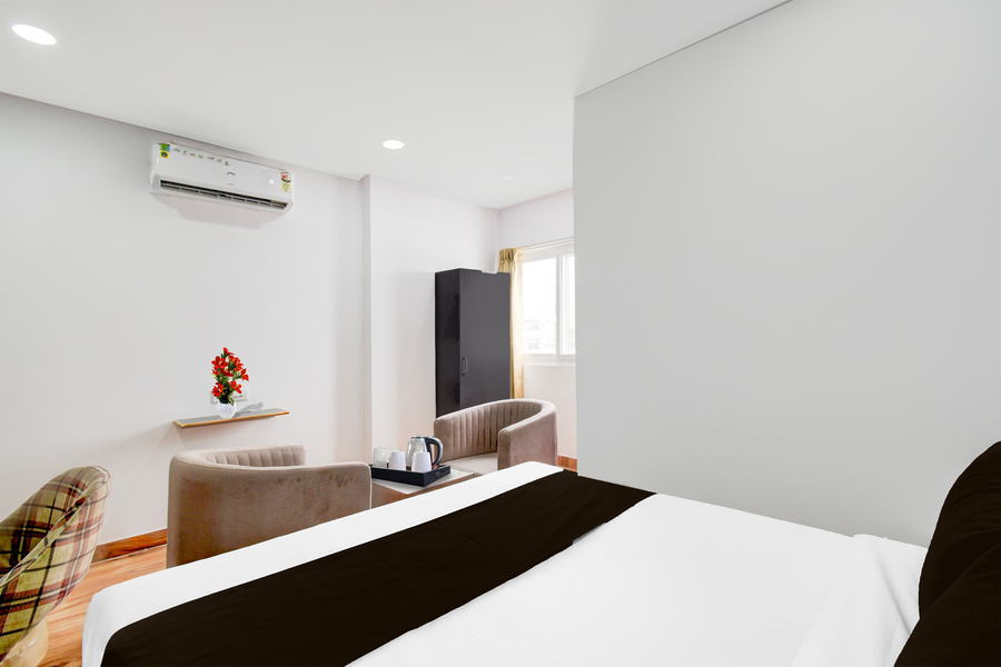 townhouse vanasthali puram