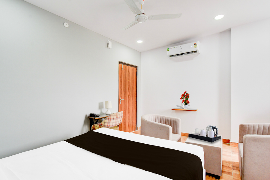 townhouse vanasthali puram