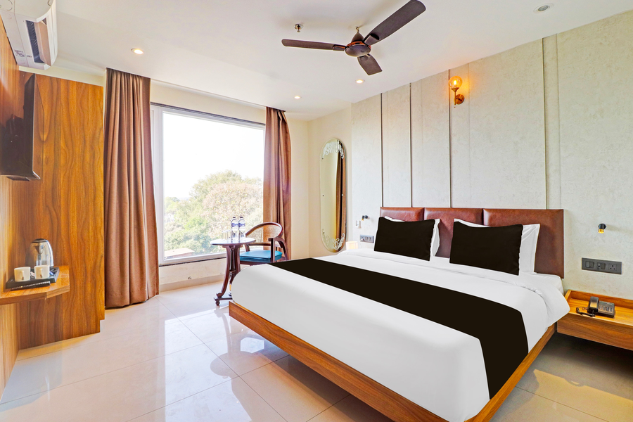 super townhouse patel nagar near saharanpur chowk dehradun