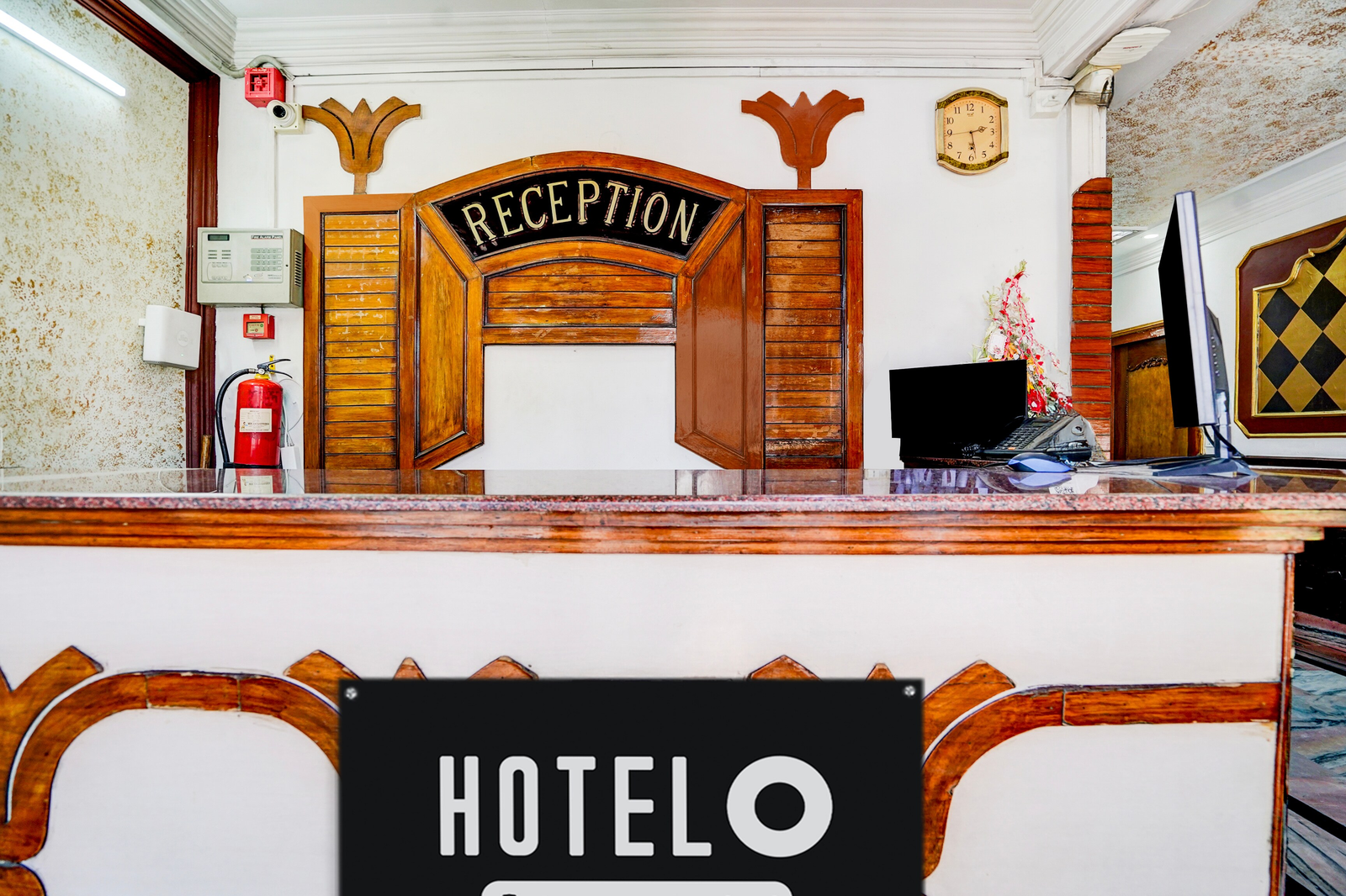 hotel o hussainganj near vidhansabha