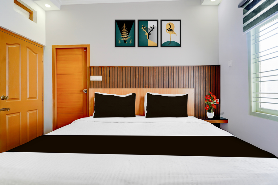 super collection o market road ernakulam