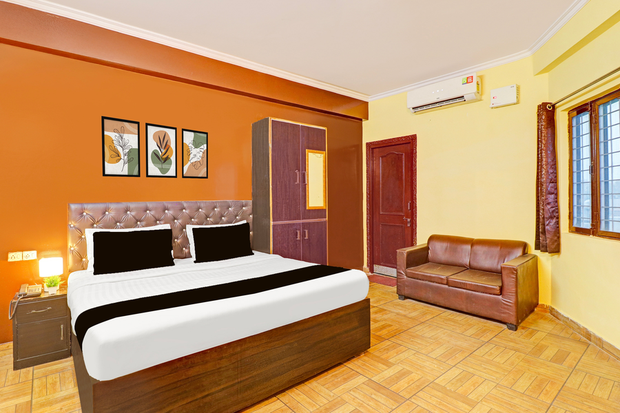hotel o vidhan sabha chowk formerly sunshine guest house