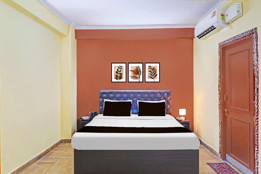 hotel o vidhan sabha chowk formerly sunshine guest house