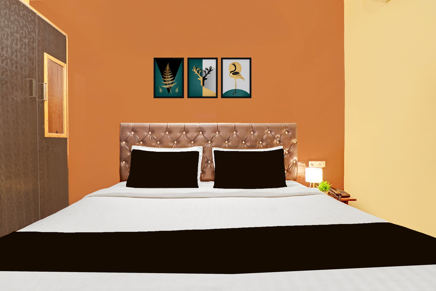 hotel o vidhan sabha chowk formerly sunshine guest house