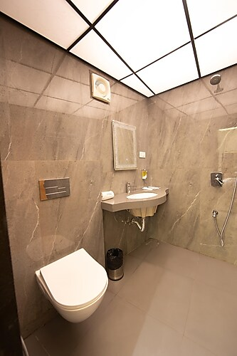 hotel afotel mumbai near international airport