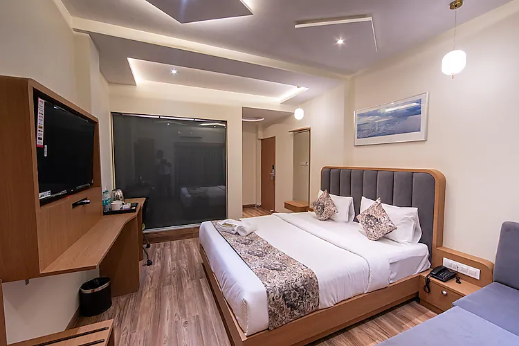 hotel afotel mumbai near international airport