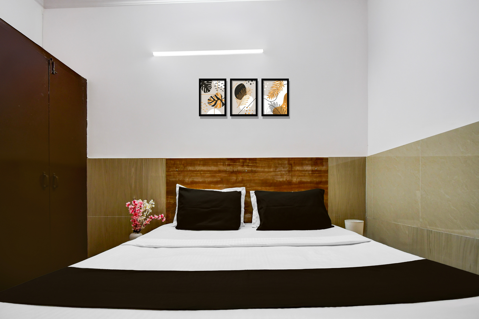 super collection o vikas nagar post office formerly metro club and guest house