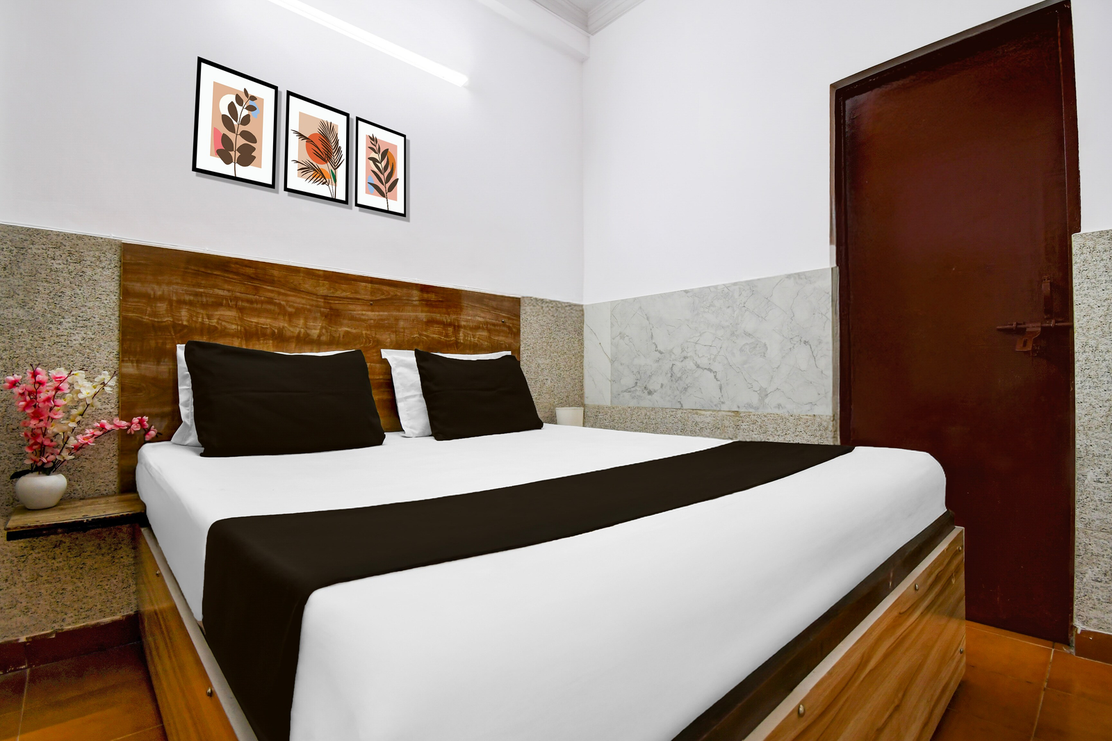 super collection o vikas nagar post office formerly metro club and guest house