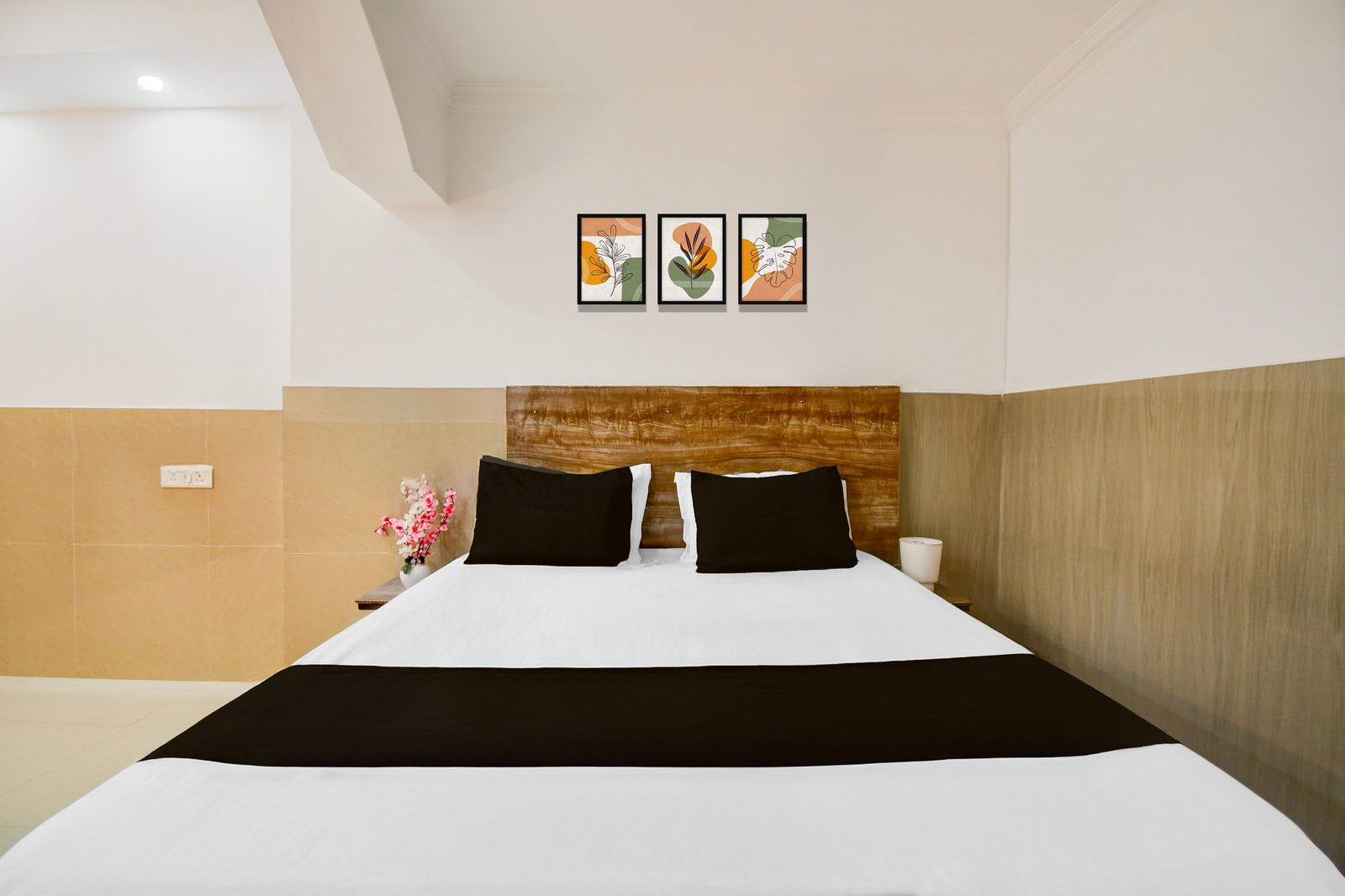 super collection o vikas nagar post office formerly metro club and guest house