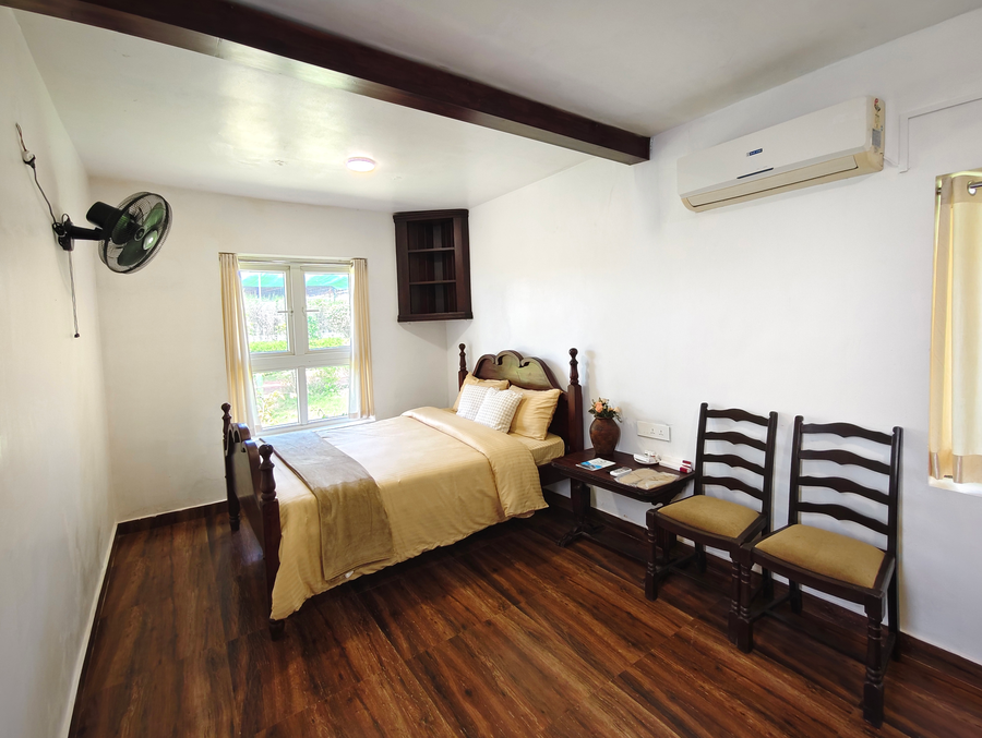 cheshire village beach resort