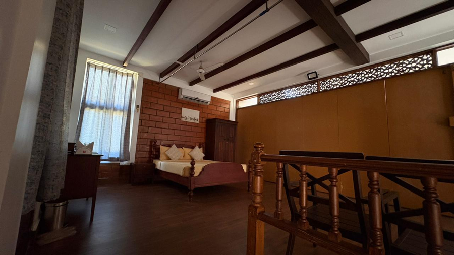 cheshire village beach resort