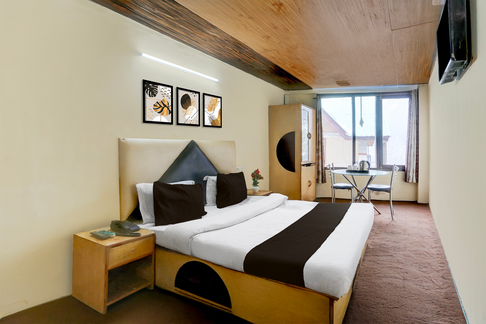 super hotel o simsa near kanyal road