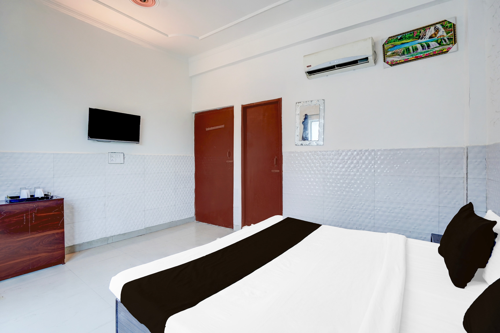 hotel o shilpgram formerly hotel rk palace