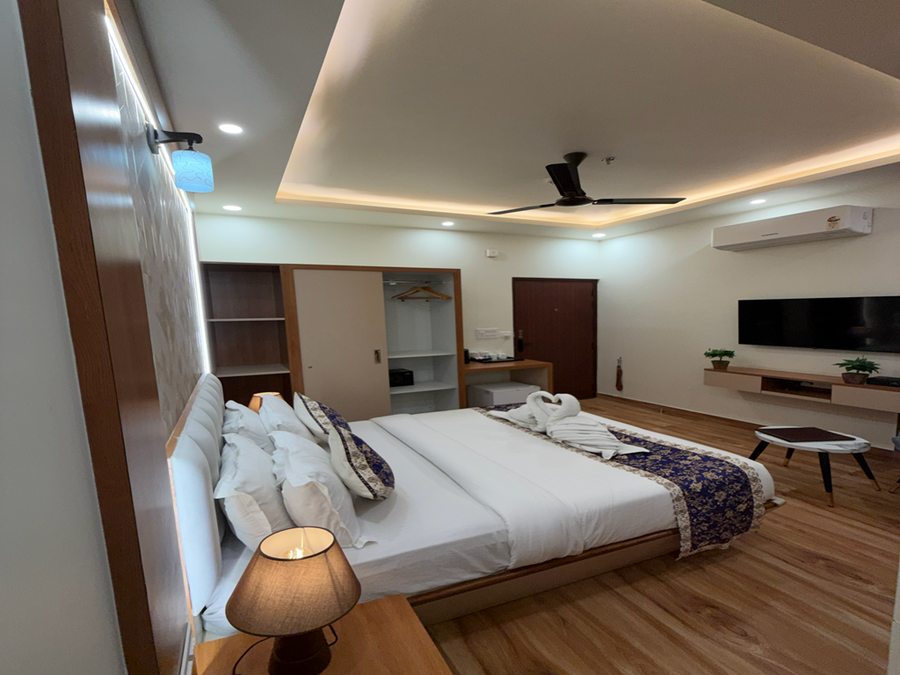 aanchal palace hotel
