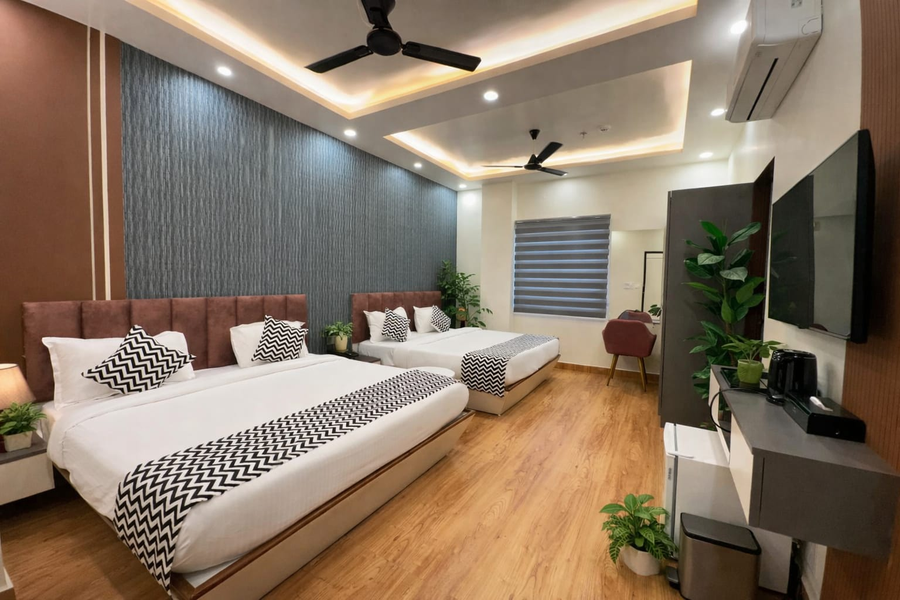 aanchal palace hotel