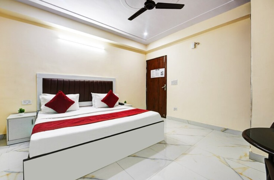 hotel krishna tower