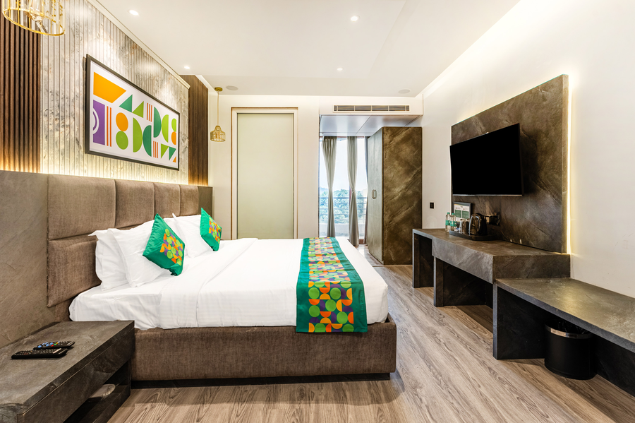 treebo premium landmark prayagraj