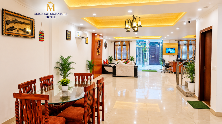 hotel moon taj near yashobhoomi